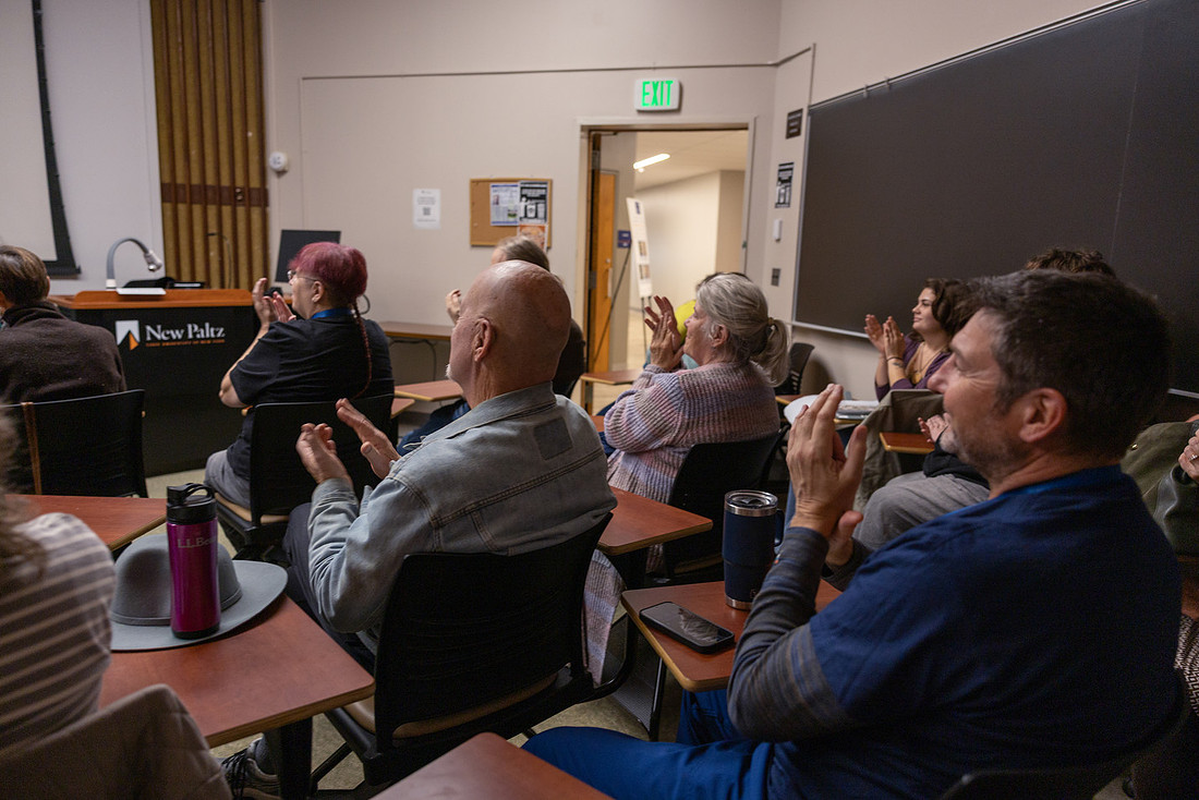 Clapping during an LA&S Panel.